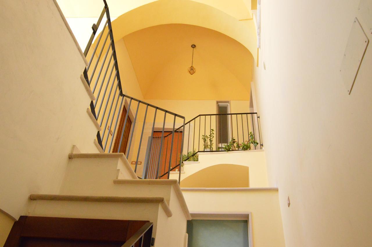 סנטרמו אין קולה B&B Piazza Garibaldi מראה חיצוני תמונה
