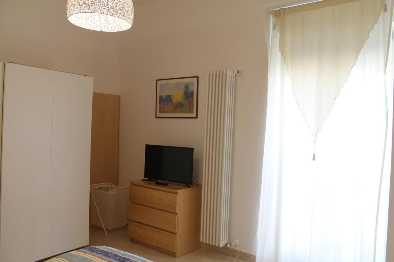 סנטרמו אין קולה B&B Piazza Garibaldi מראה חיצוני תמונה